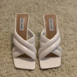 Steve Madden lyric sandal new